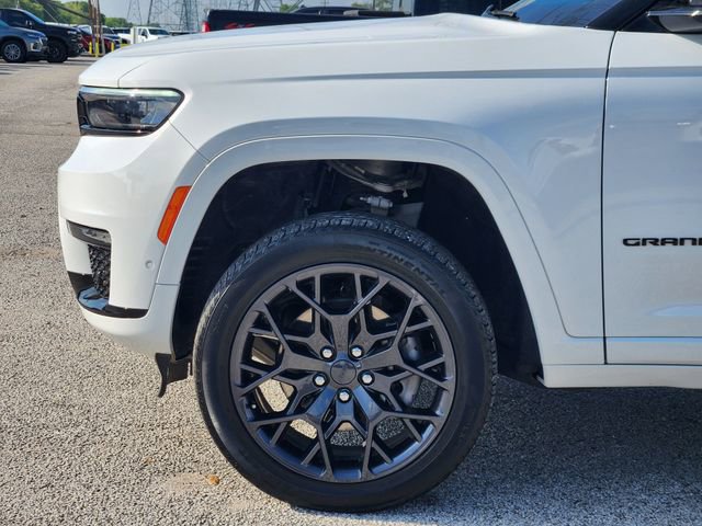 Used 2024 Jeep Grand Cherokee L Summit w/ Advanced Protech Group IV image 8