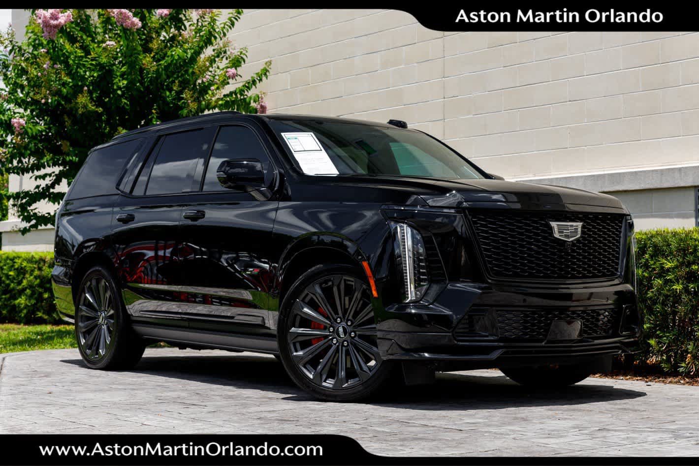 Used 2025 Cadillac Escalade V AWD/4WD image 13