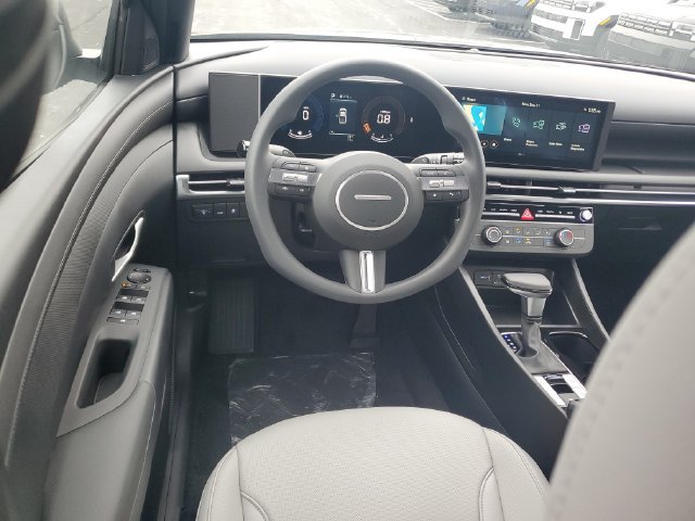 New 2027 Hyundai Santa Cruz SE AWD/4WD image 10
