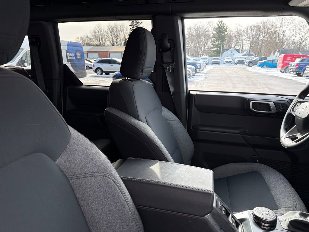 Used 2025 Ford Bronco Big Bend image 21