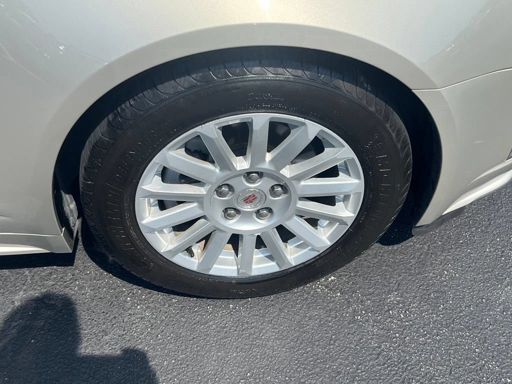 Used 2013 Cadillac CTS Luxury RWD image 9