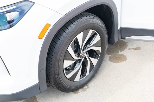 New 2026 Volkswagen Tiguan S FWD image 12