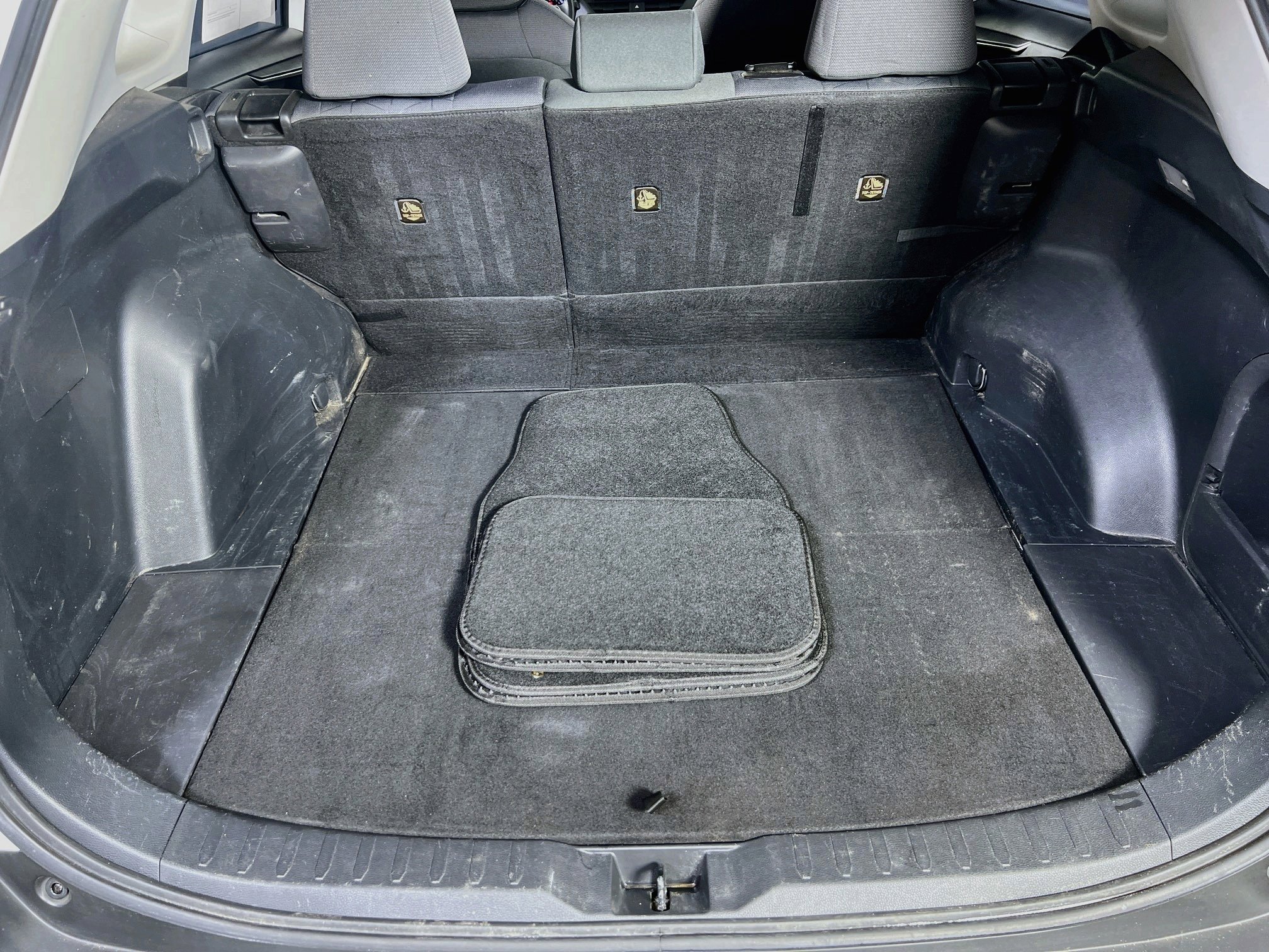 Used 2019 Toyota RAV4 XLE w/ Convenience Package image 24