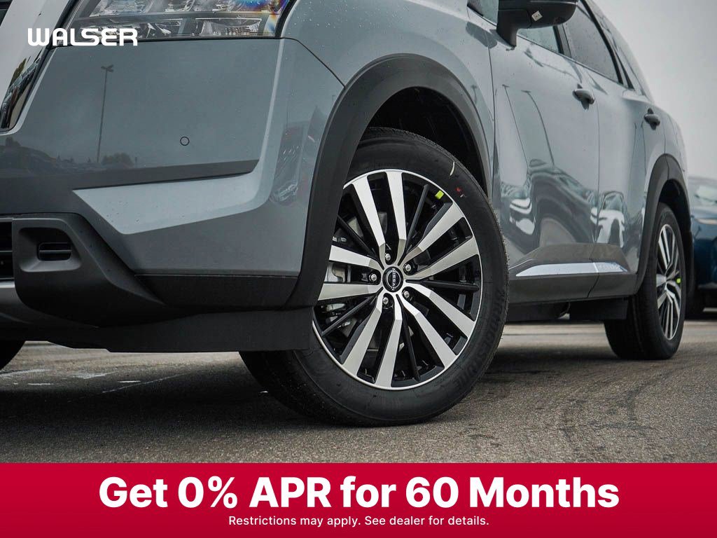 New 2025 Nissan Pathfinder Platinum w/ Cargo Package image 6