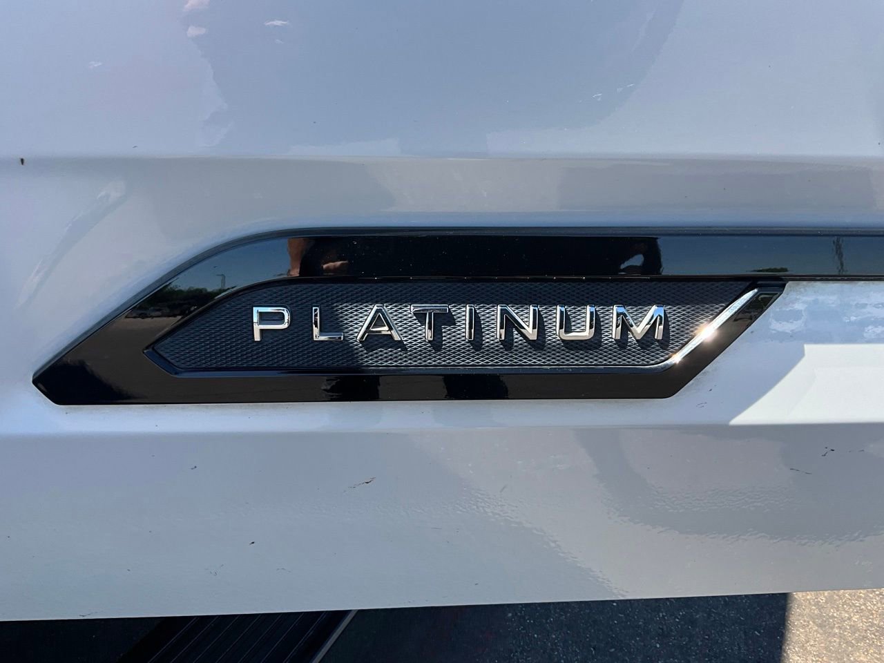 Used 2023 Toyota Tundra Platinum image 10