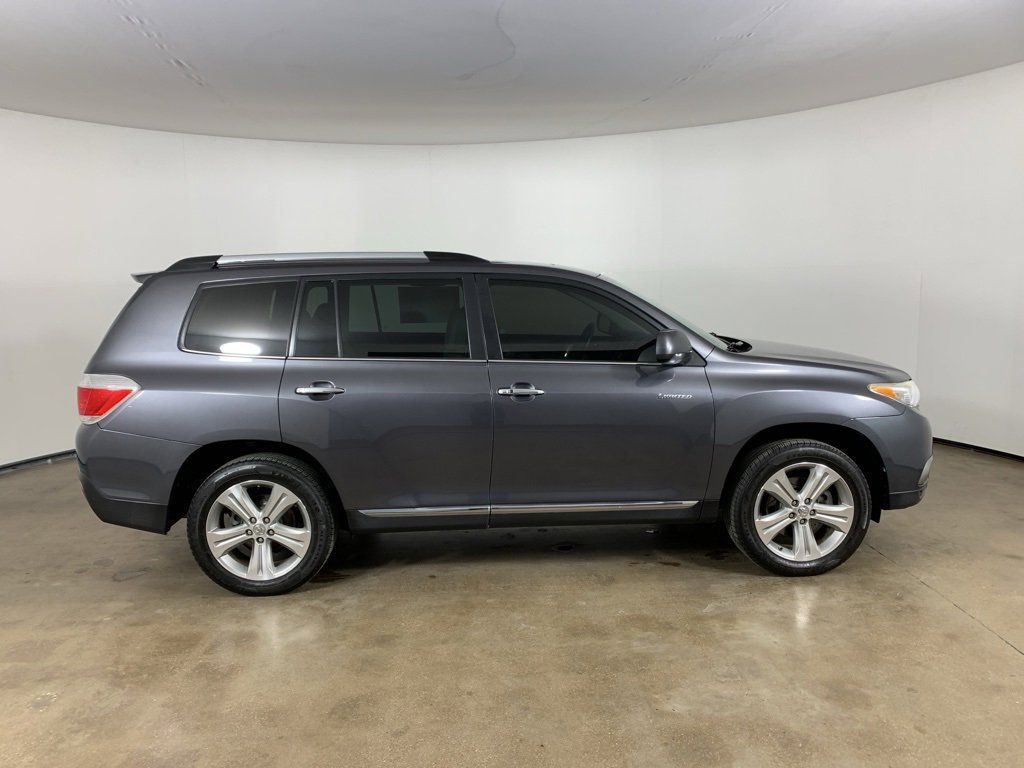 Used 2013 Toyota Highlander Limited image 7