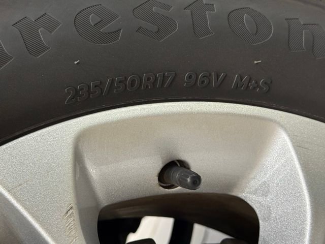 Used 2019 Ford Fusion SE image 34