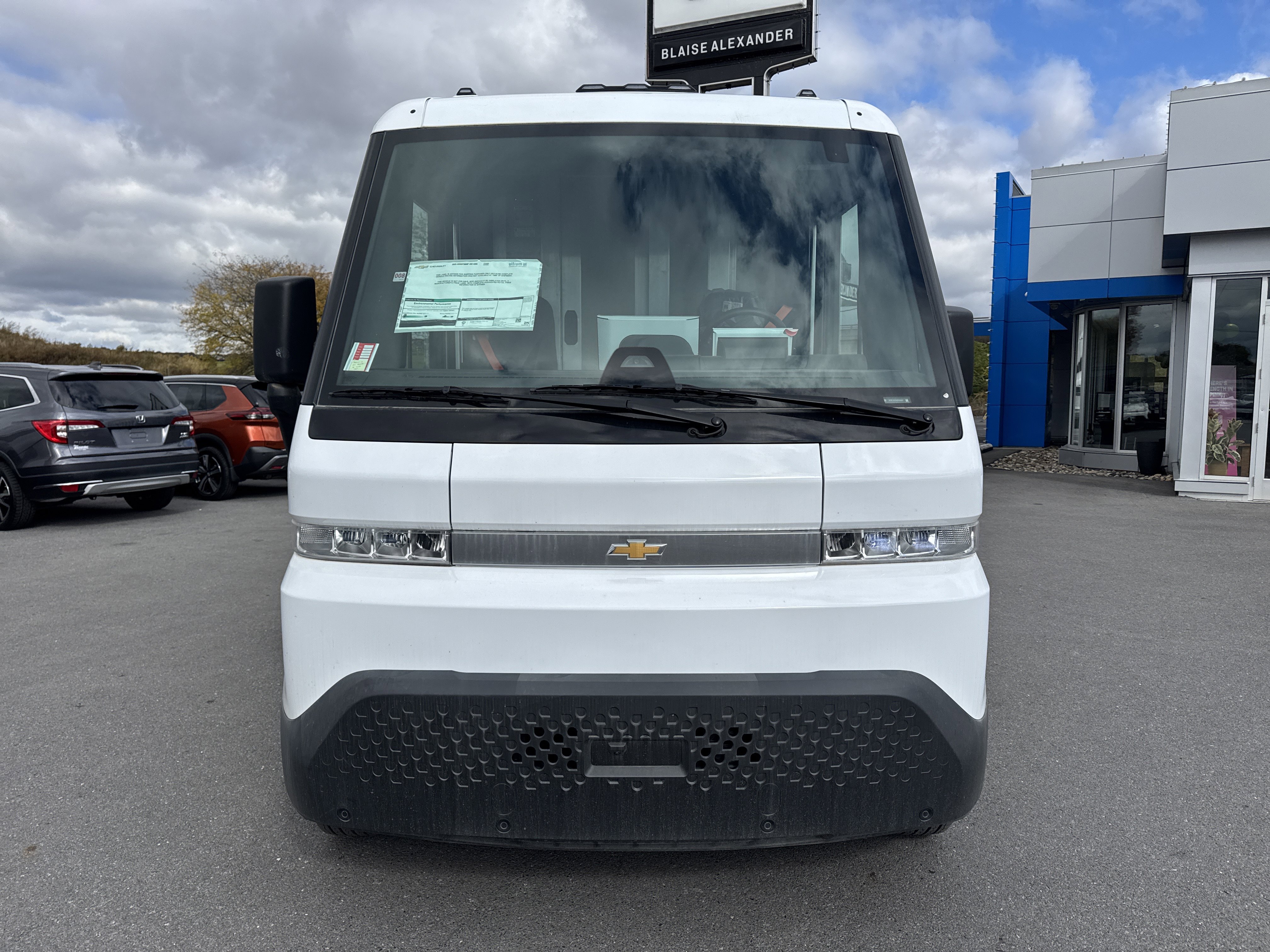 New 2025 Chevrolet Brightdrop 400 w/ Battery Pack, Max Range image 8