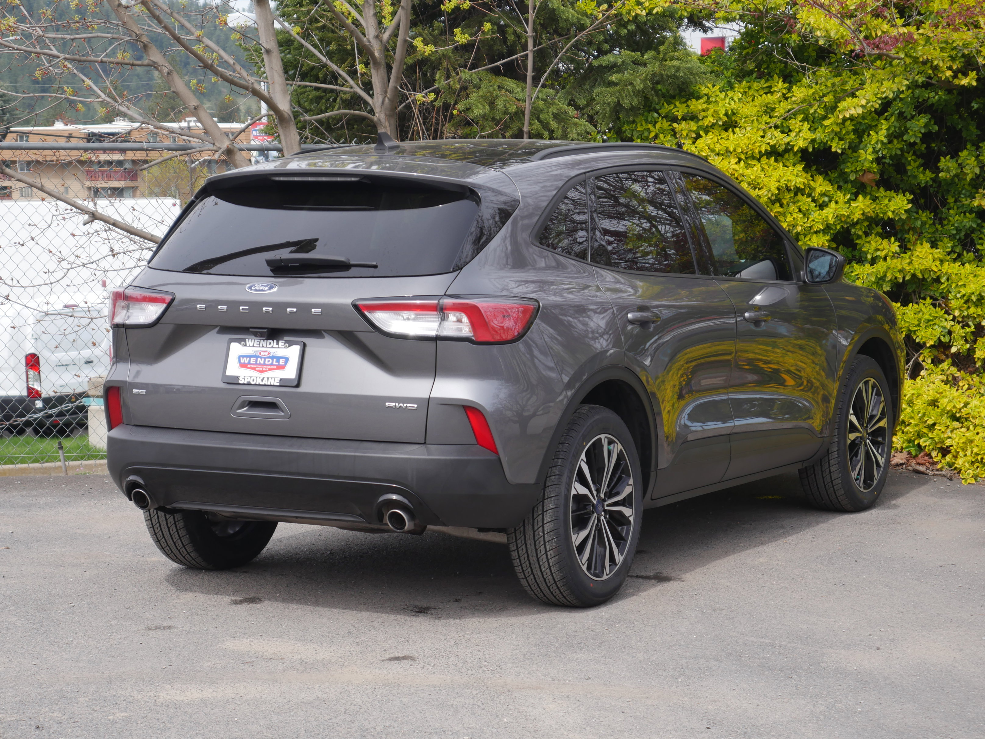 Certified 2022 Ford Escape SE w/ SE Sport Appearance Package AWD/4WD image 25
