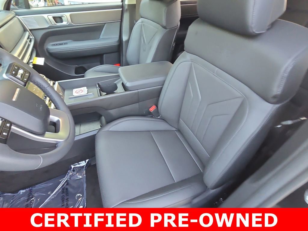 Used 2025 Hyundai Santa Fe XRT AWD/4WD image 16