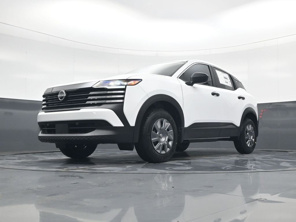 New 2026 Nissan Kicks S FWD image 17