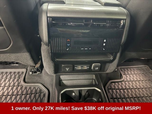Used 2024 Jeep Wagoneer Series II w/ Convenience Group I AWD/4WD image 21