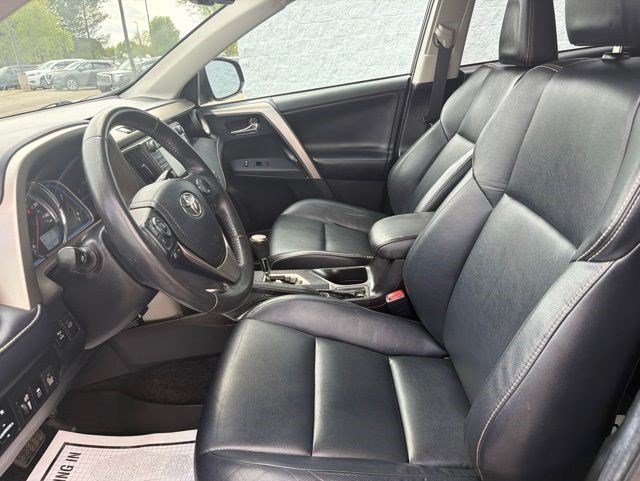 Used 2013 Toyota RAV4 Limited AWD/4WD image 12