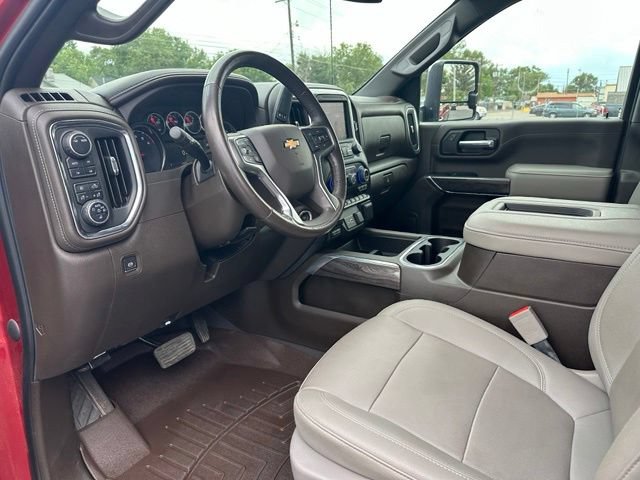 Used 2022 Chevrolet Silverado 2500 LTZ w/ LTZ Convenience Package AWD/4WD image 16