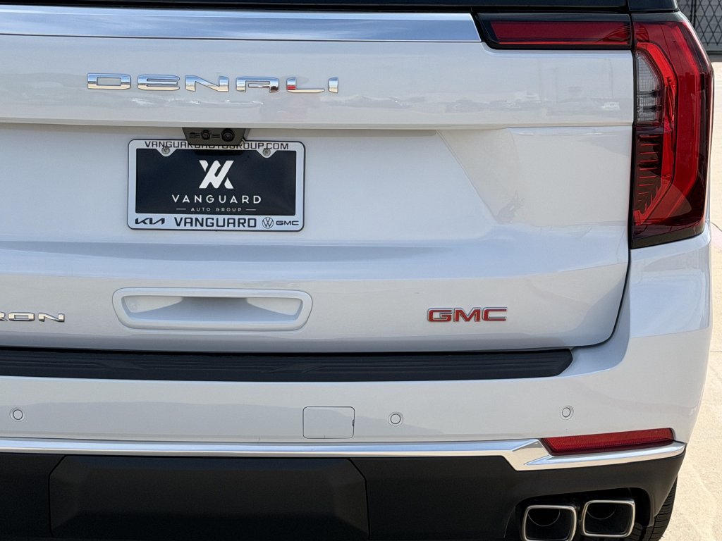 New 2027 GMC Yukon Denali w/ Denali Reserve Package AWD/4WD image 5