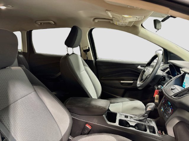 Used 2018 Ford Escape SE w/ SE Sync 3 Package FWD image 22