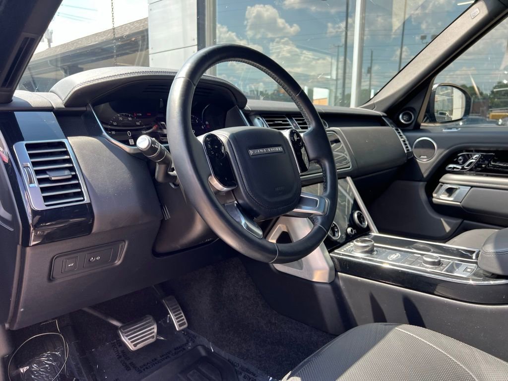 Used 2021 Land Rover Range Rover Westminster Edition image 2