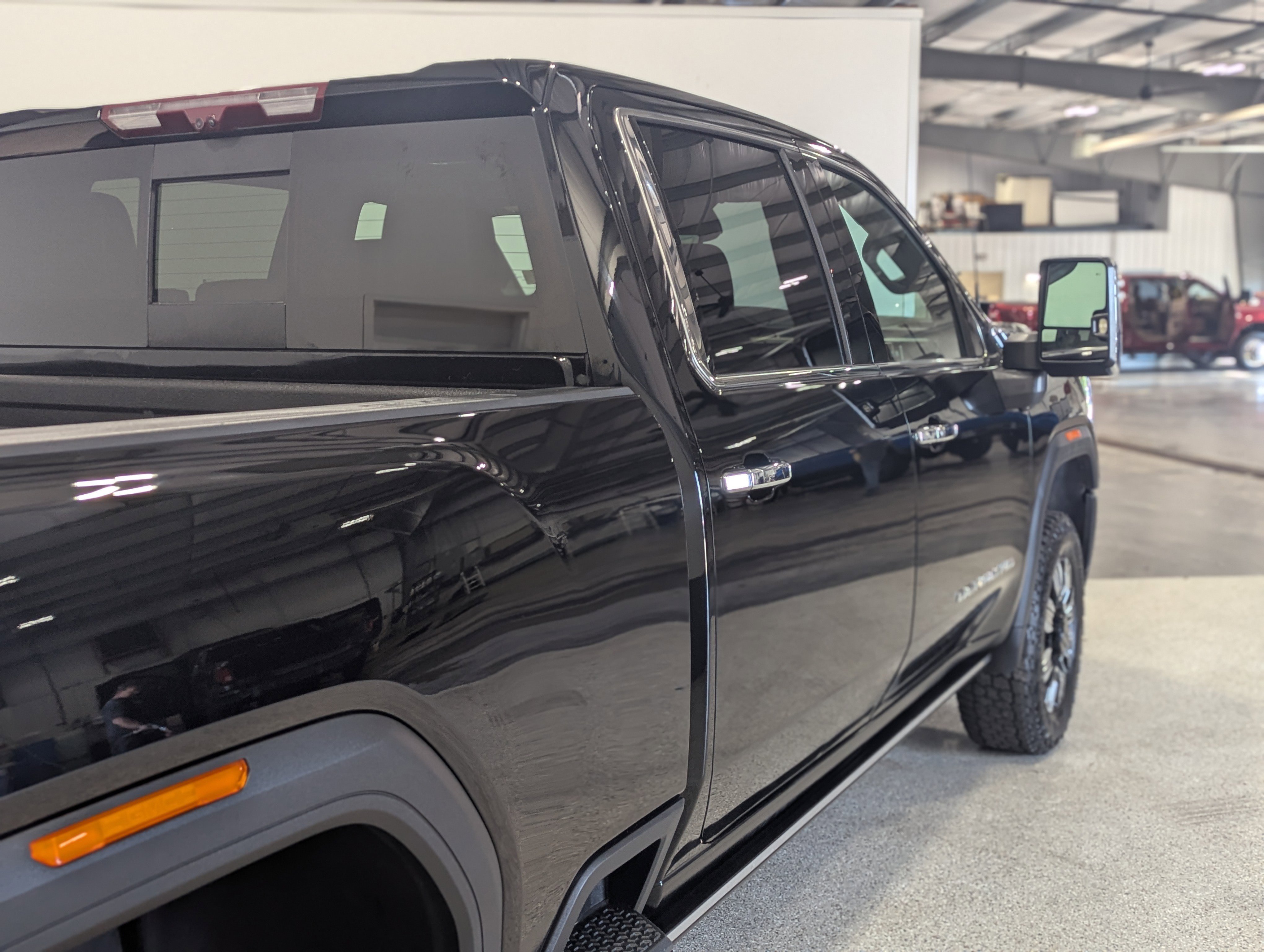 Used 2024 GMC Sierra 3500 Denali w/ Denali Reserve Package image 3