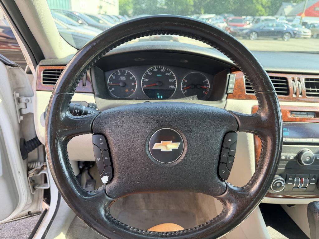Used 2006 Chevrolet Impala LT FWD image 9