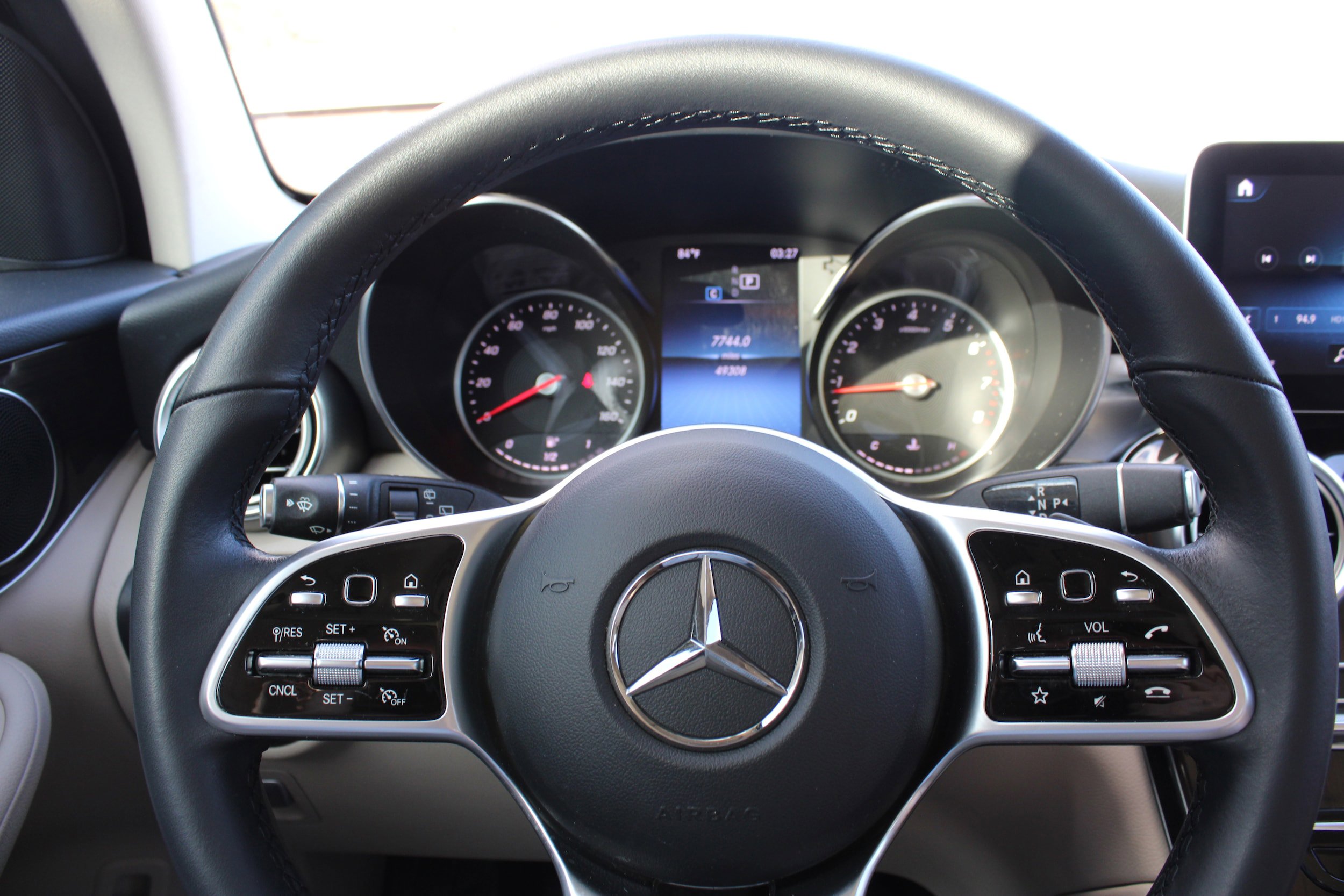 Used 2022 Mercedes-Benz GLC 300 image 28