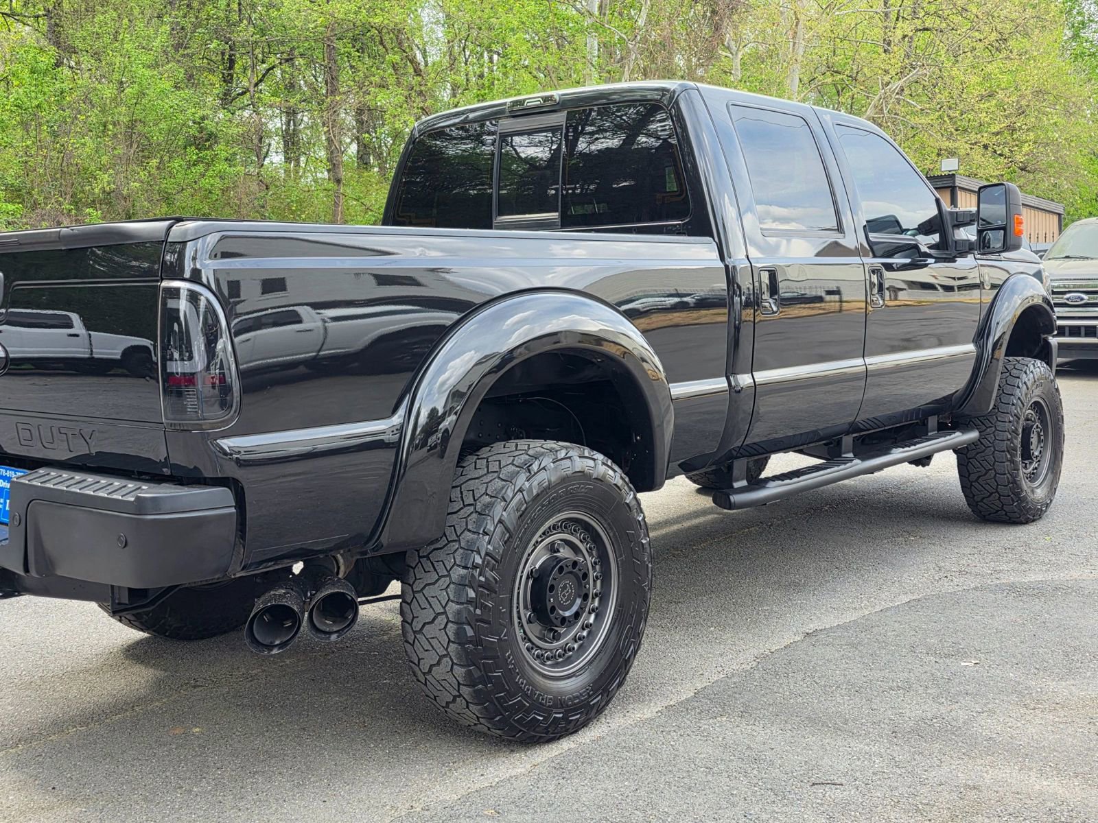 Used 2015 Ford F250 Lariat w/ Lariat Ultimate Package image 29