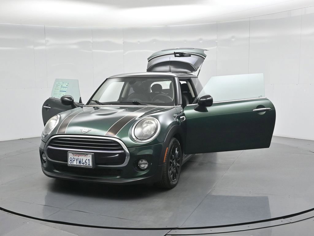 Used 2019 MINI Cooper 2-Door Hardtop image 30