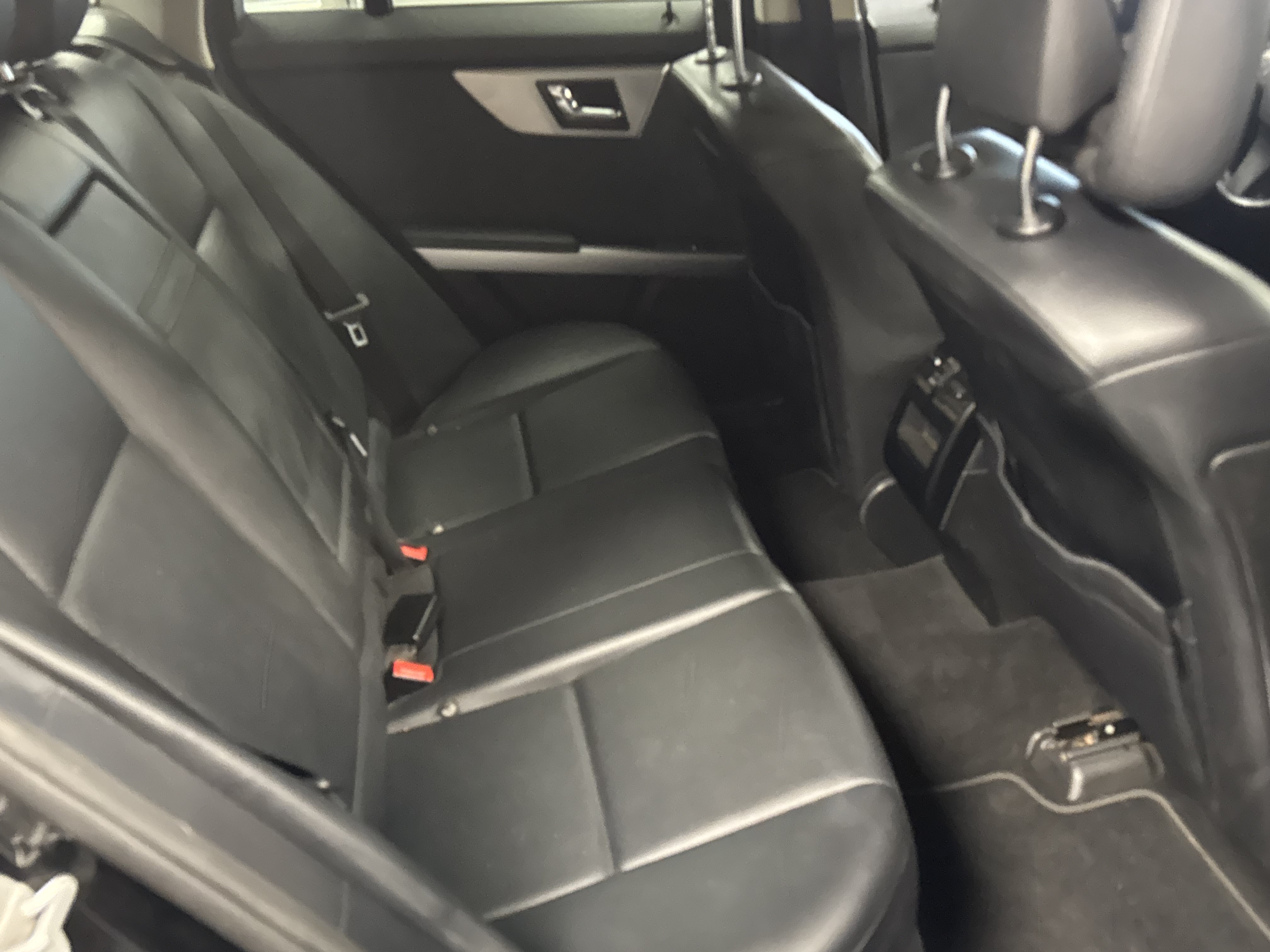 Used 2010 Mercedes-Benz GLK 350 2WD image 8
