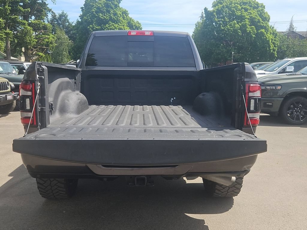 Used 2020 RAM 2500 Laramie w/ Night Edition AWD/4WD image 10
