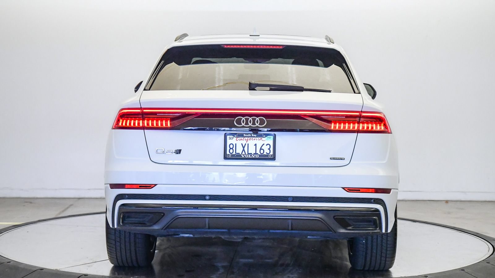 Used 2019 Audi Q8 Premium Plus AWD/4WD image 3