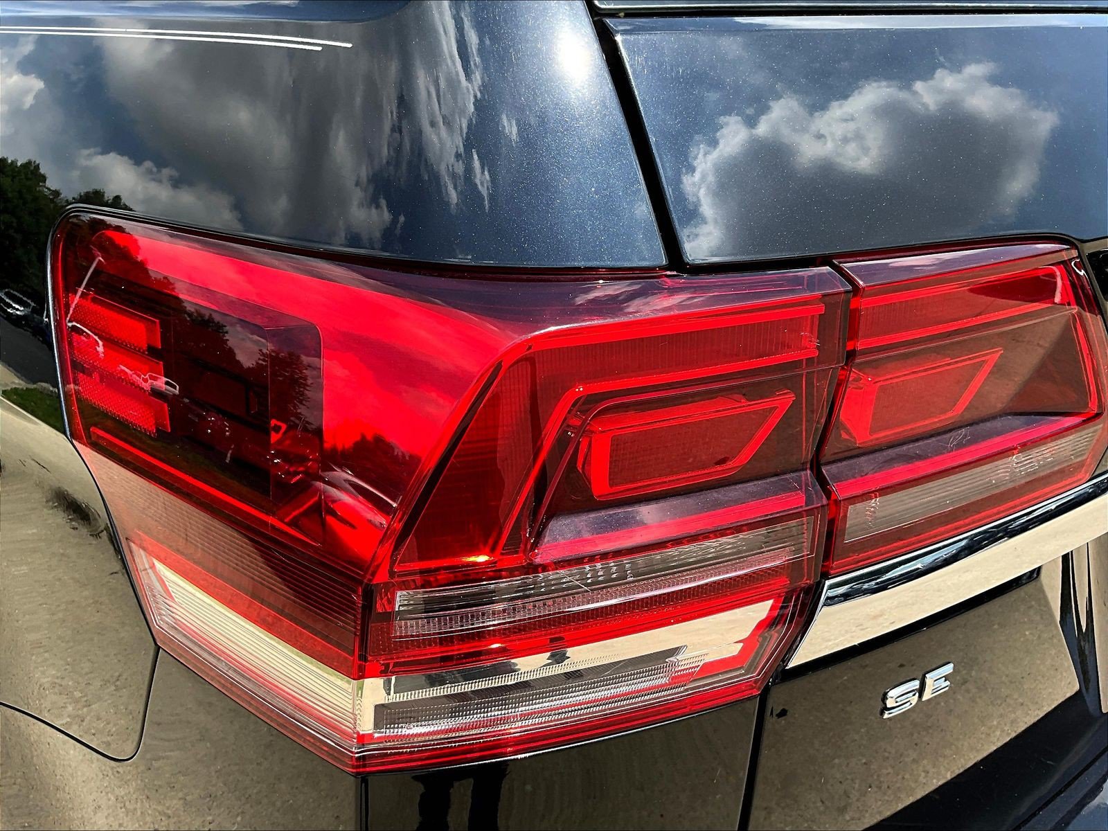 Used 2019 Volkswagen Atlas SE AWD/4WD image 23