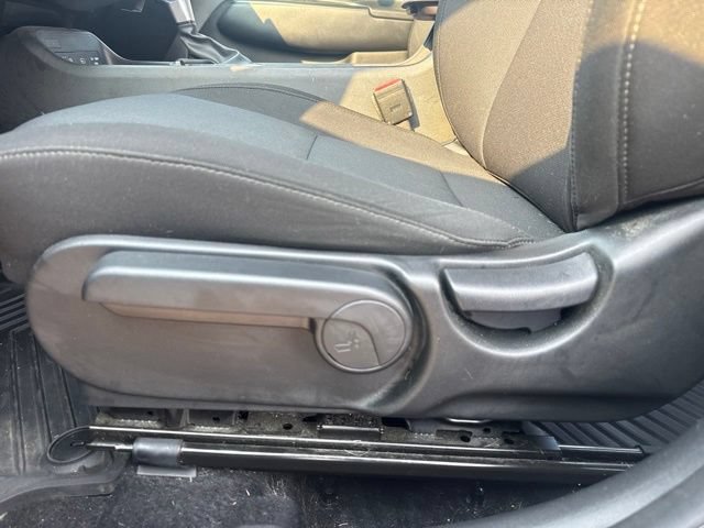 Used 2025 Hyundai Kona SE AWD/4WD image 13
