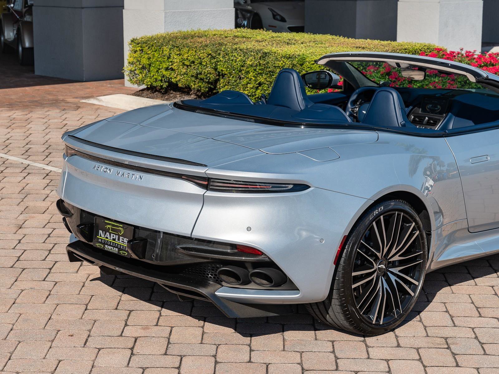 Used 2020 Aston Martin DBS Superleggera Volante image 3