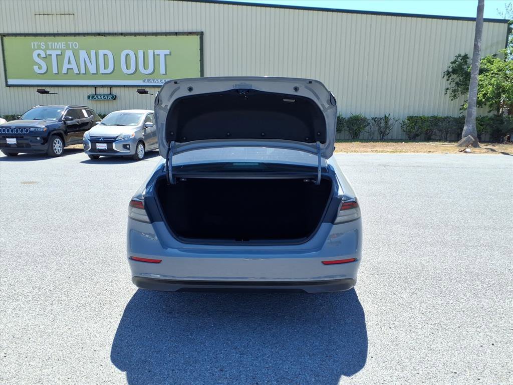 Used 2023 Honda Accord Sport image 27