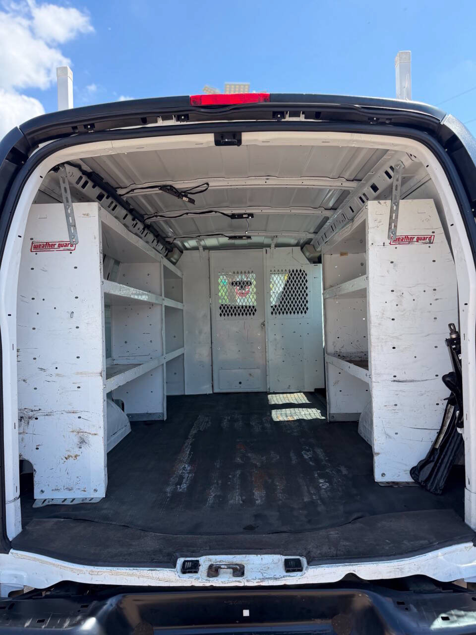 Used 2020 Chevrolet Express 2500 w/ Driver Convenience Package RWD image 11