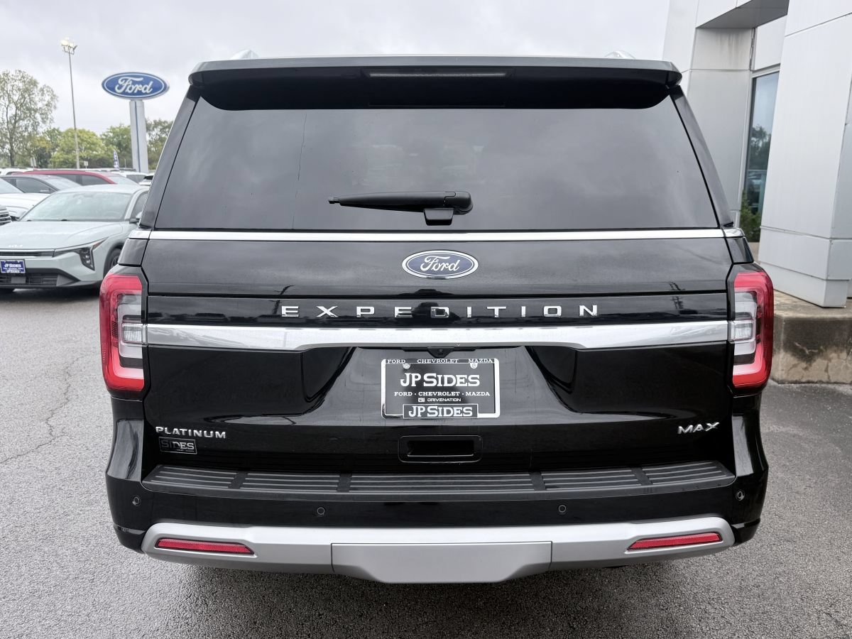Used 2022 Ford Expedition Max Platinum AWD/4WD image 6