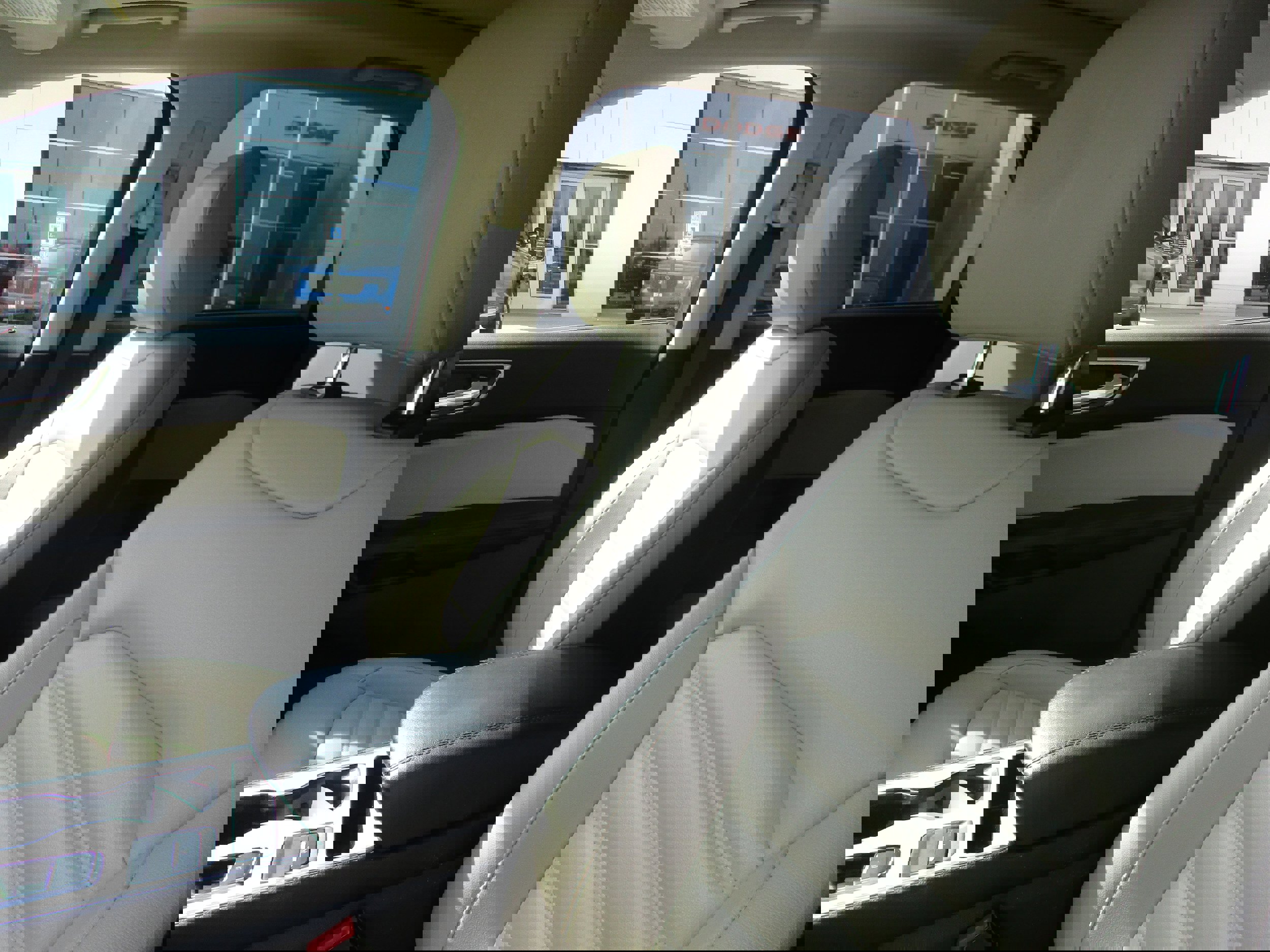 Used 2022 Ford Edge SEL w/ Convenience Package image 17