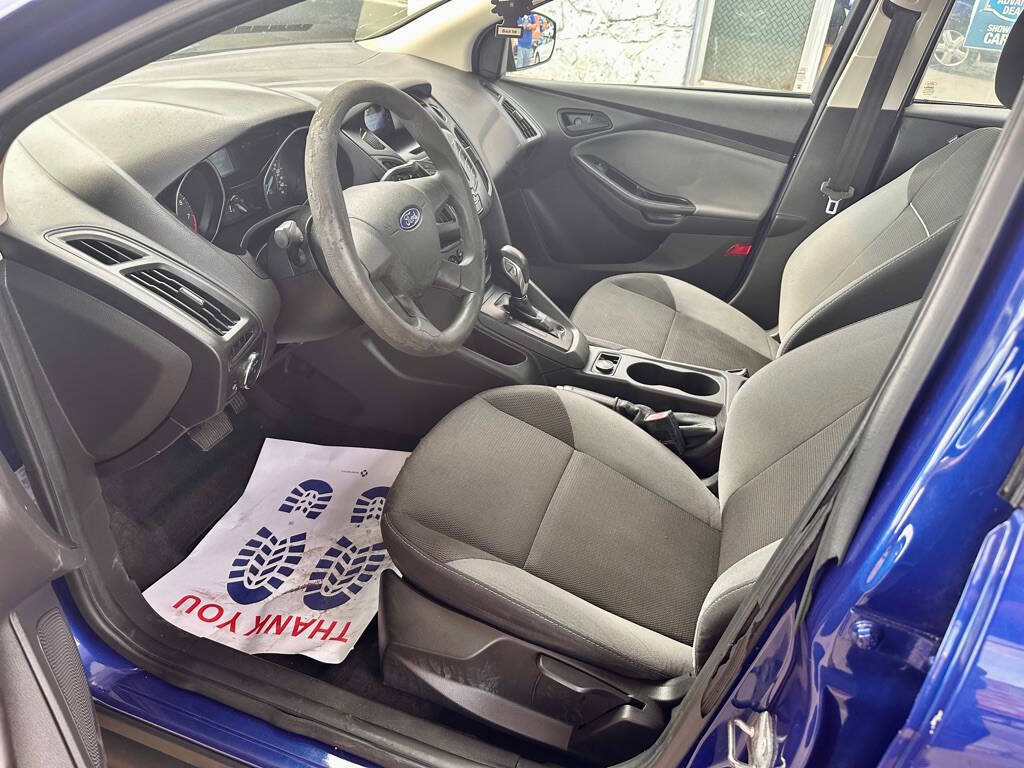 Used 2012 Ford Focus S FWD image 12