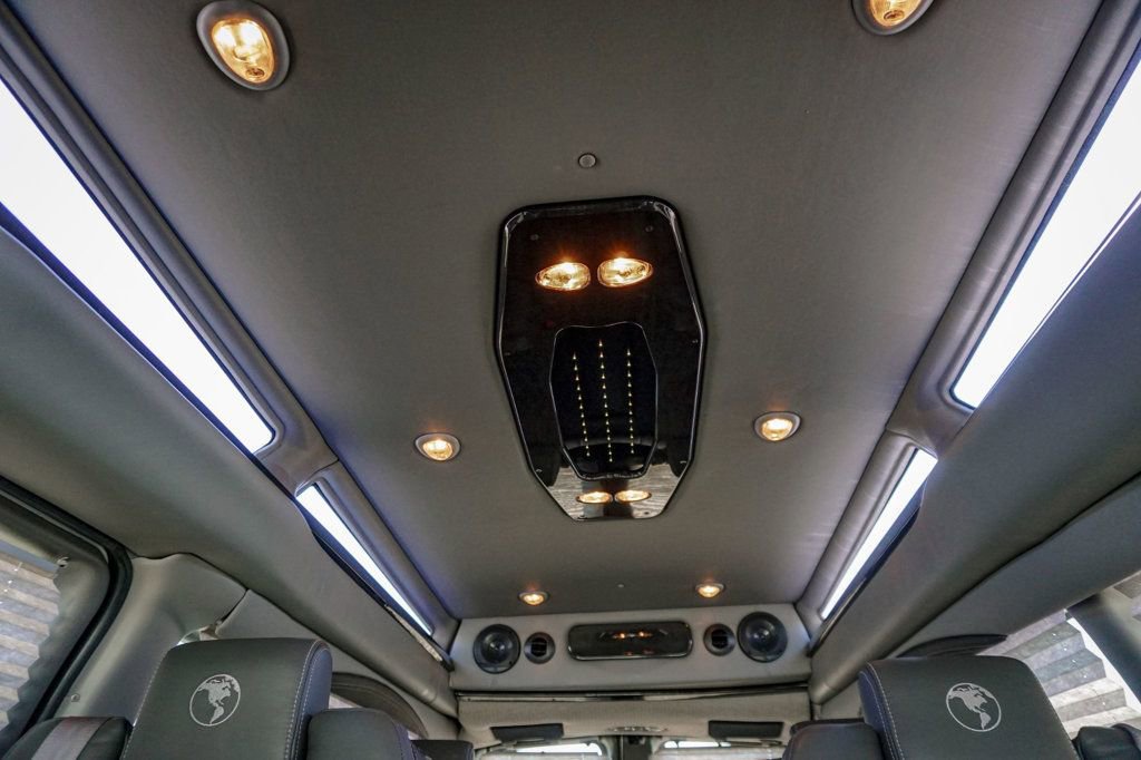 Used 2023 GMC Savana 2500 Extended image 44