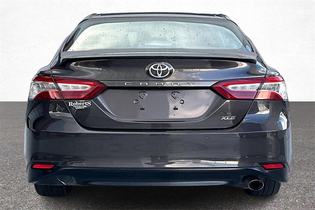 Certified 2018 Toyota Camry XLE image 6