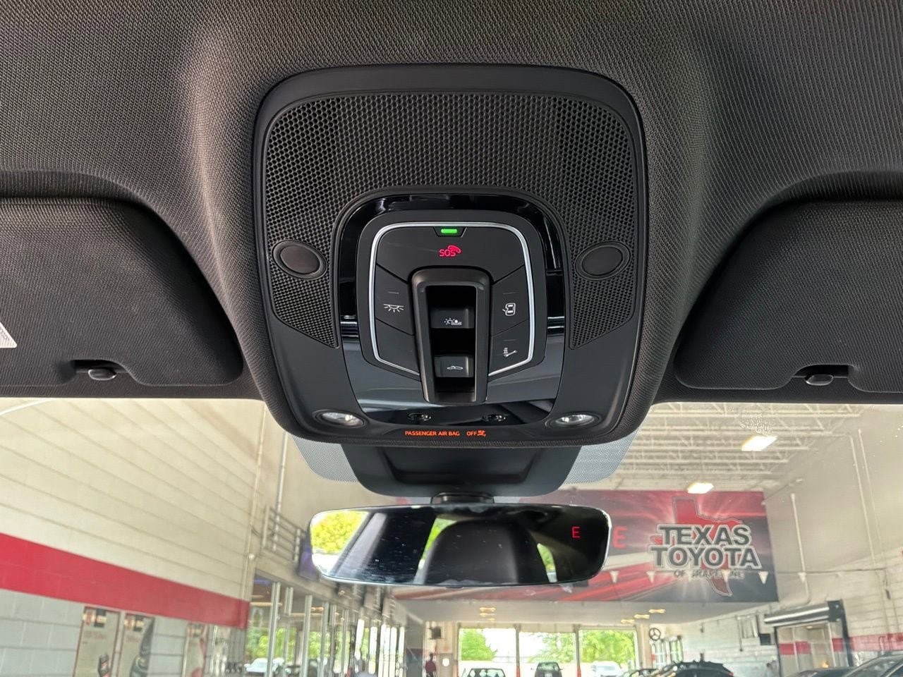 Used 2019 Audi Q8 Premium w/ Convenience Package AWD/4WD image 15