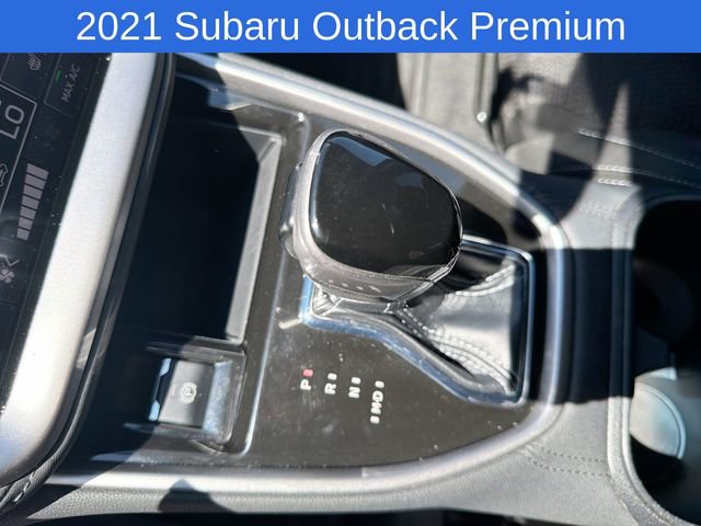 Used 2021 Subaru Outback Premium AWD/4WD image 27