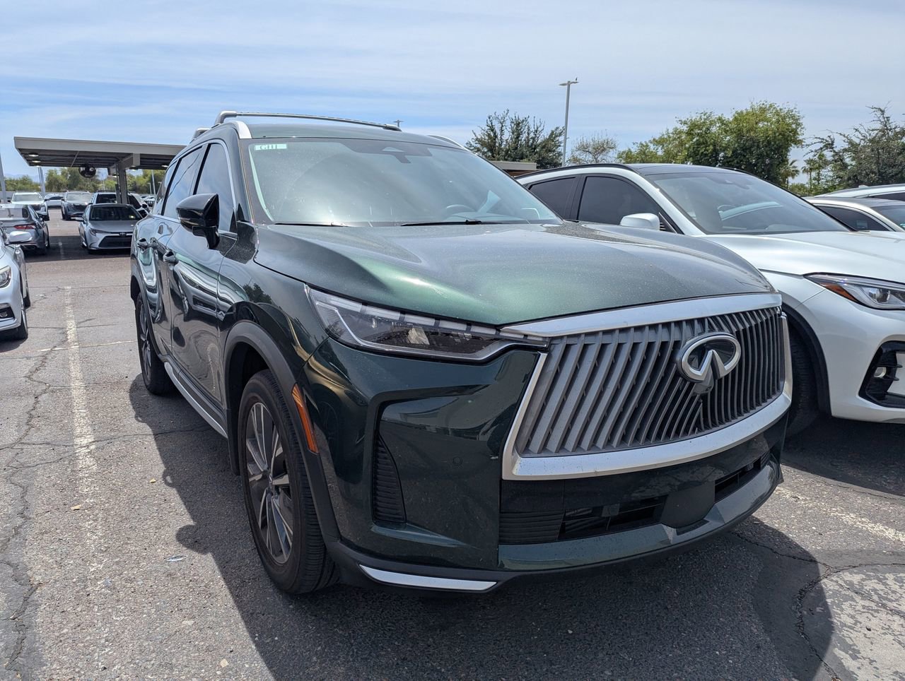 Certified 2026 INFINITI QX60 Luxe w/ Family Package FWD image 4