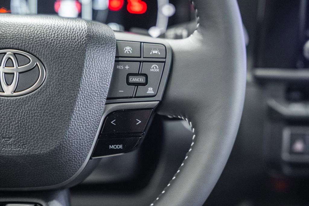 New 2026 Toyota Camry SE image 28