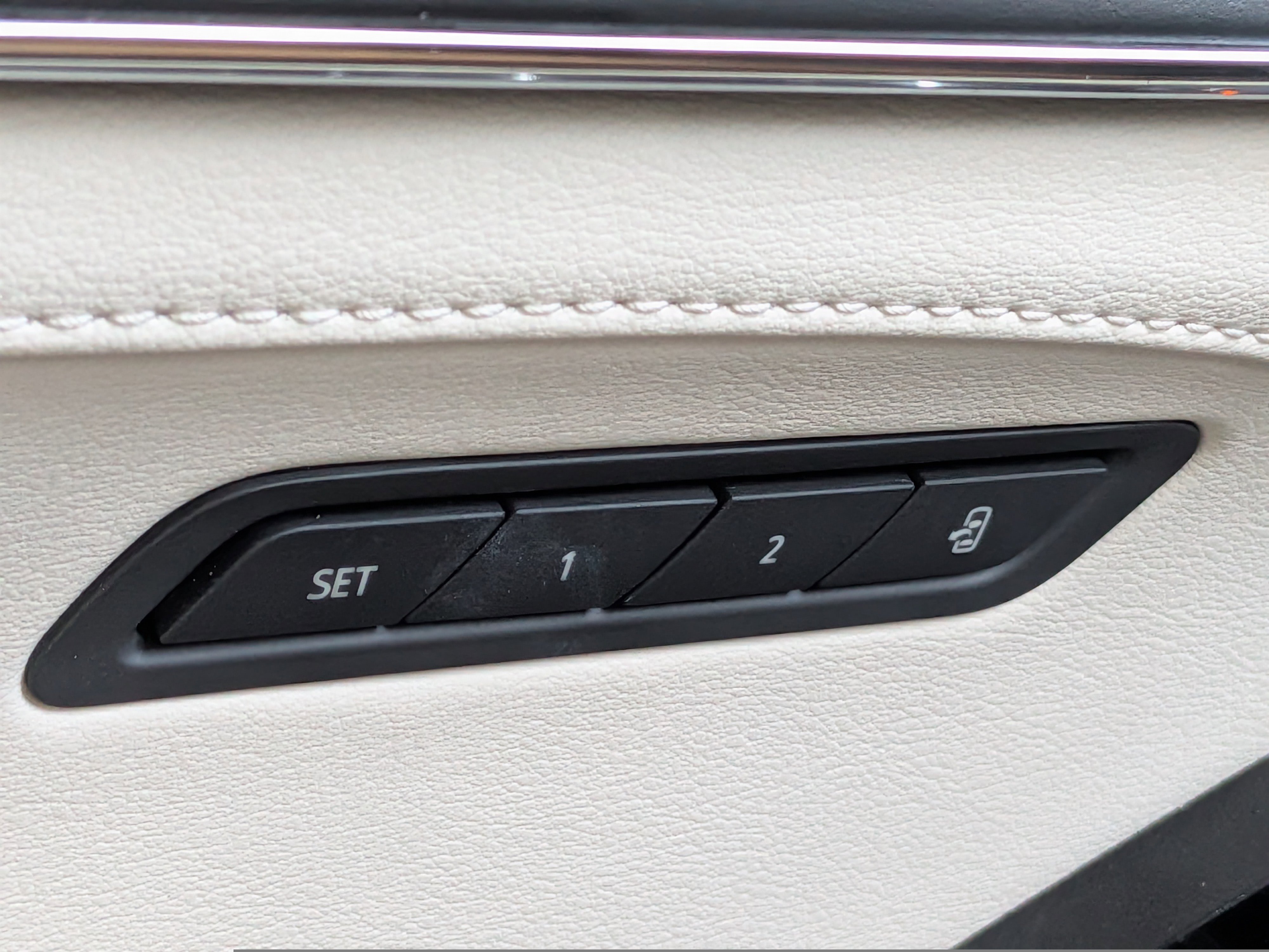 Certified 2025 Cadillac CT5 Sport RWD image 21