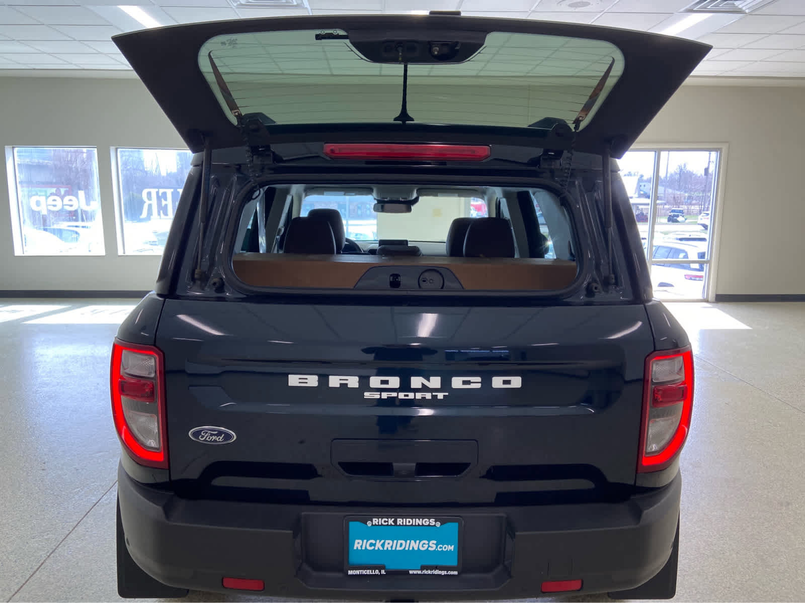 Used 2023 Ford Bronco Sport Outer Banks w/ Tech Package image 8