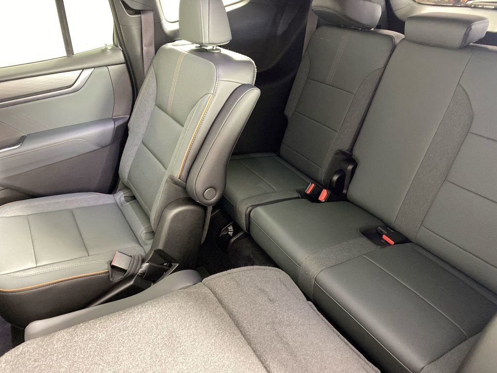 New 2025 GMC Acadia AT4 w/ LPO, Floor Liner Package image 27