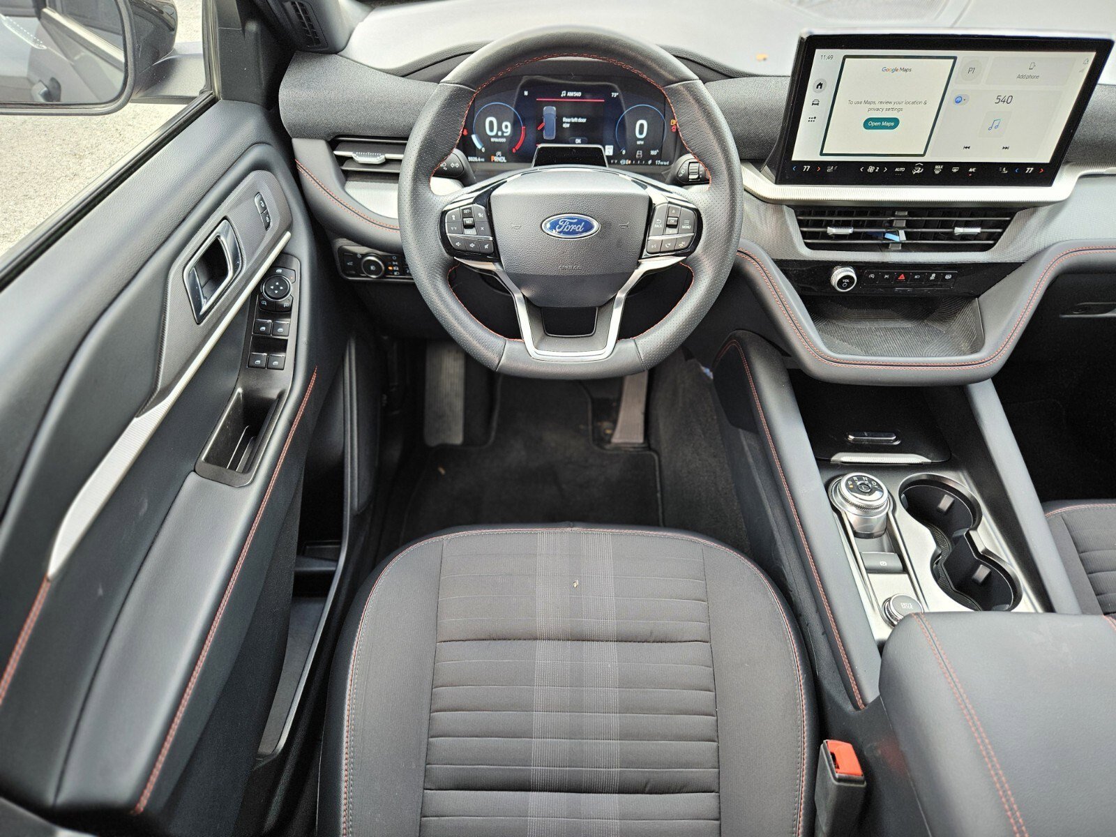 Certified 2025 Ford Explorer ST-Line image 14