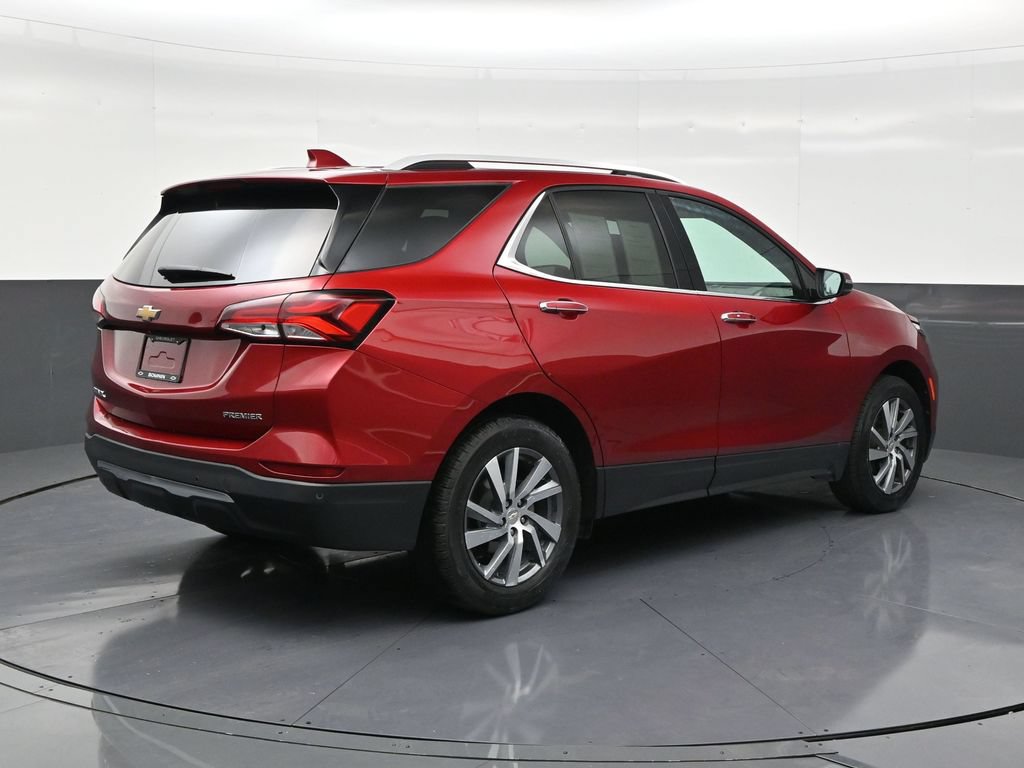 Used 2024 Chevrolet Equinox Premier FWD image 5
