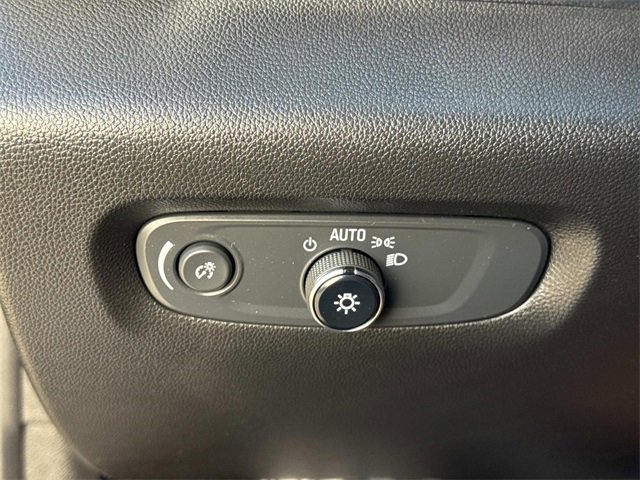 Used 2022 Chevrolet Traverse High Country image 18