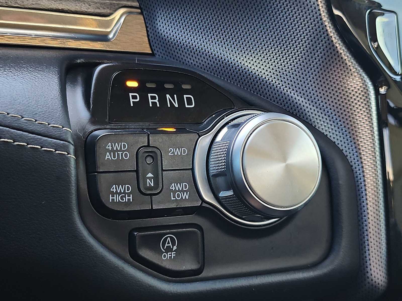 Used 2021 RAM 1500 Limited AWD/4WD image 21